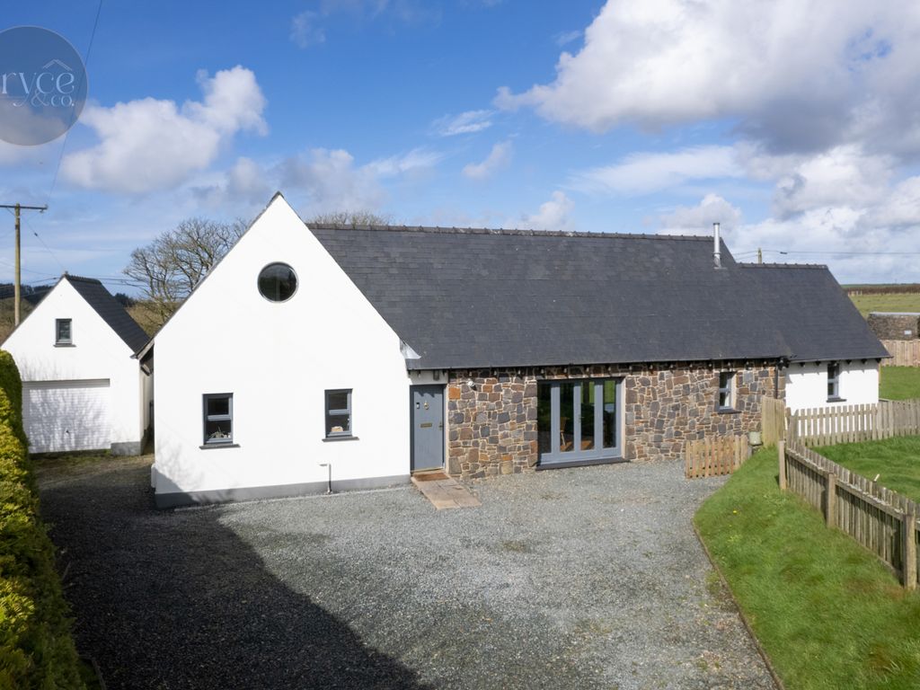 4 bed detached house for sale in Beech Close, Eastmoor Park, Cuffern