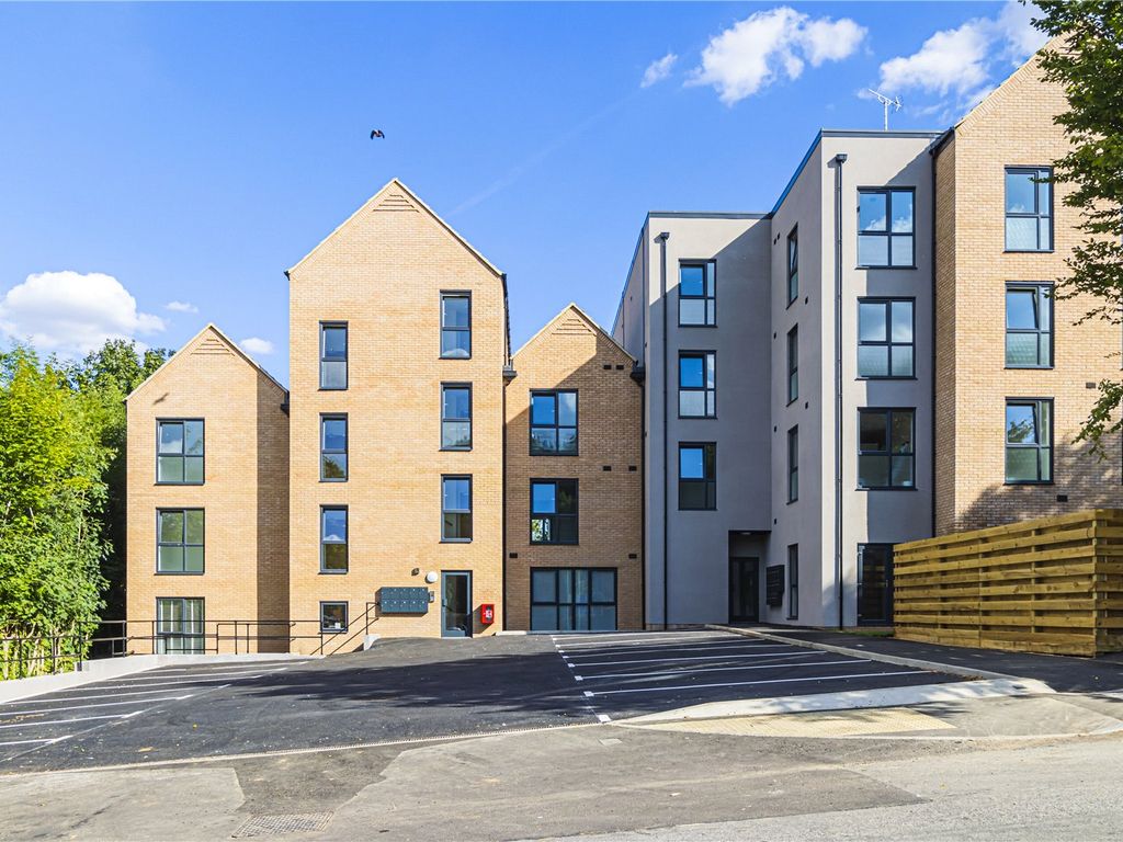 Maple House, Valley Green, Hemel Hempstead, Hertfordshire HP2  
