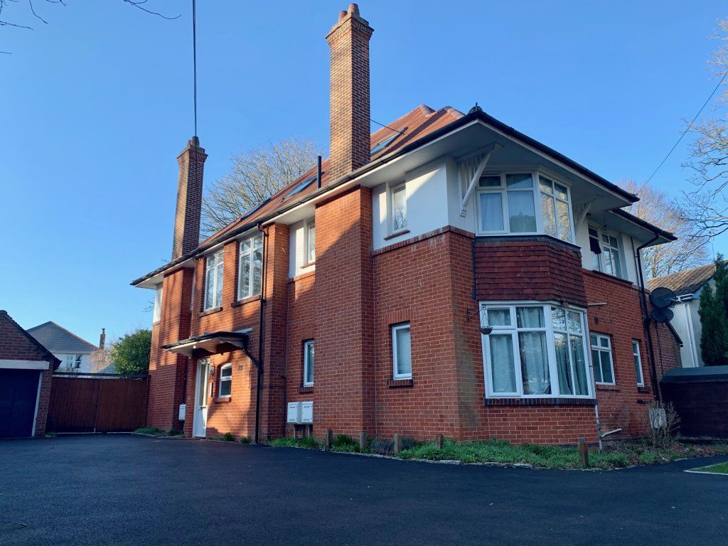 2 bed flat to rent in Wimborne Road, Bournemouth BH3 Zoopla