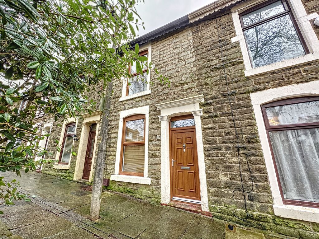 3 bed terraced house to rent in Alfred Street, Darwen BB3 Zoopla