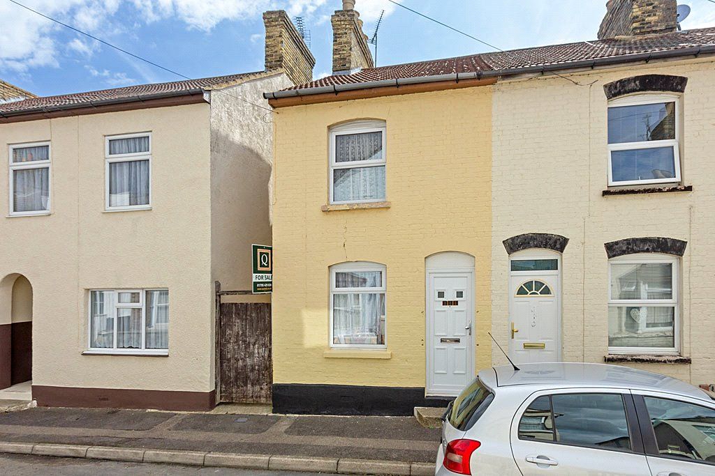 2 bed end terrace house for sale in William Street, Sittingbourne ME10 Zoopla