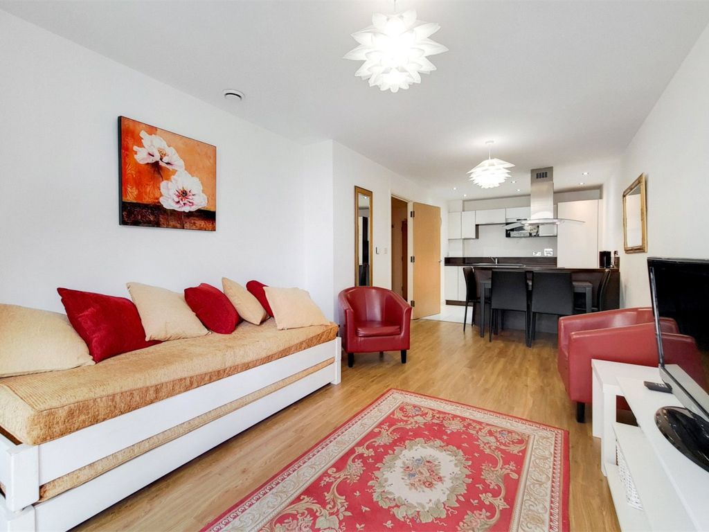 Surrey Quays Road, Canada Water, London SE16