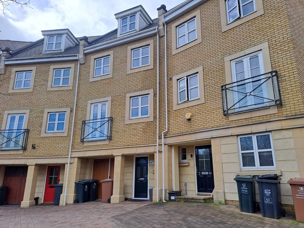 3 bed terraced house for sale in Kingfisher Drive, Greenhithe, Kent DA9