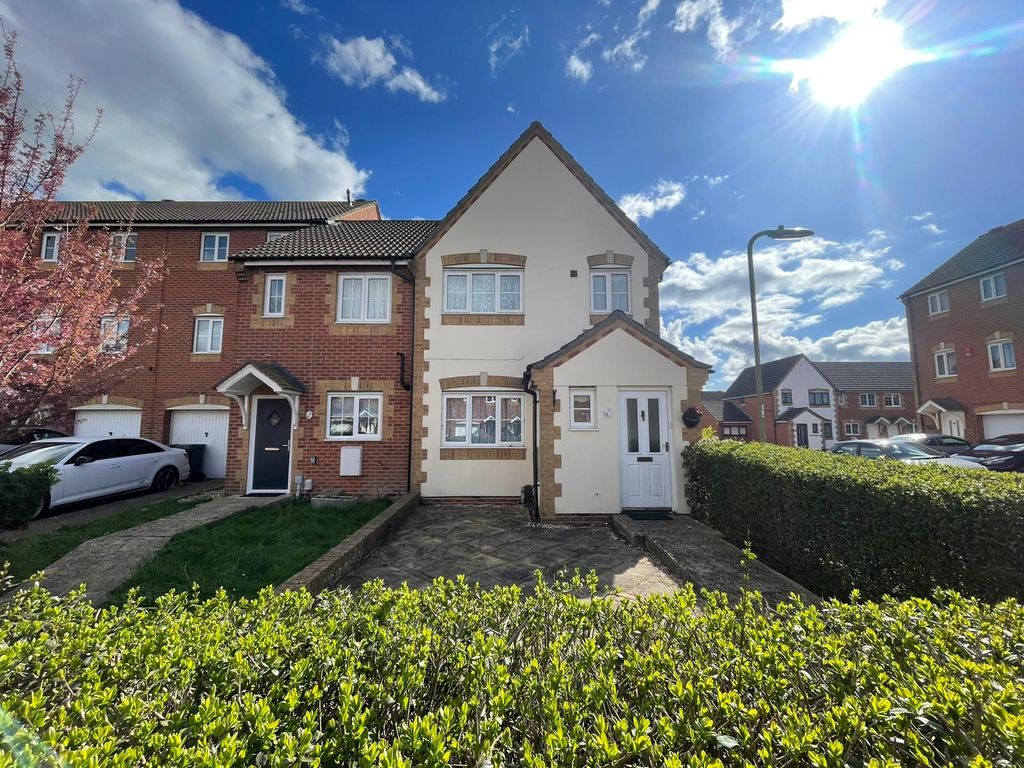 3 bed end terrace house for sale in Leander Drive, Gosport PO12 Zoopla