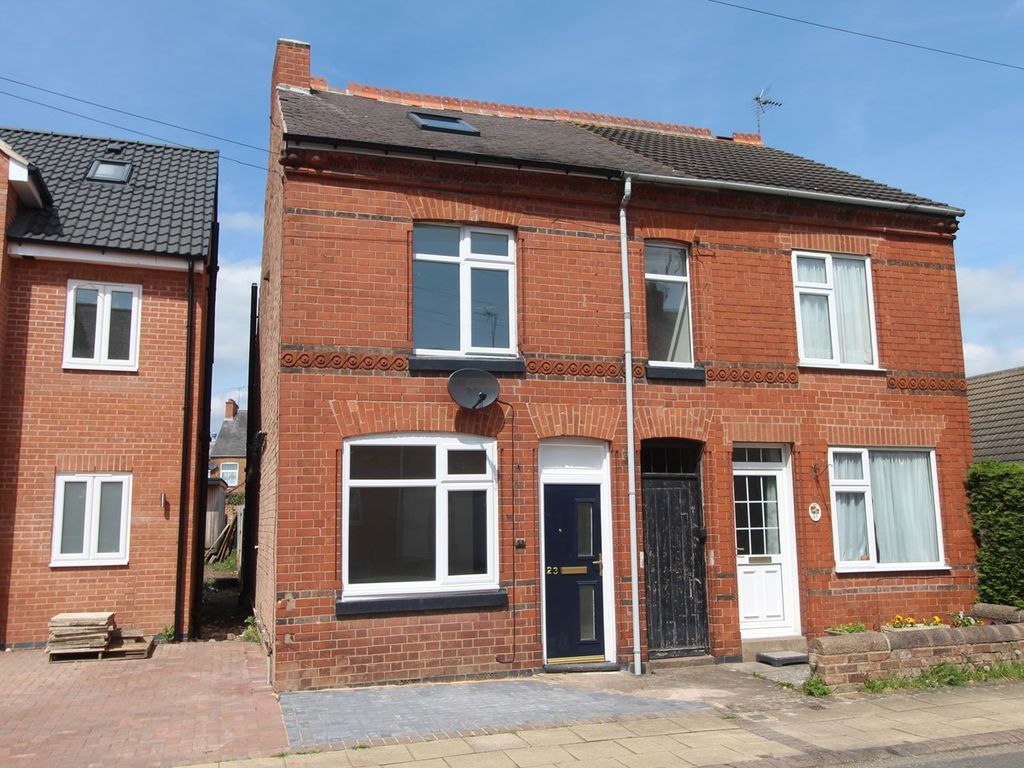 3 bed semidetached house for sale in Rawson Street, Enderby, Leicester