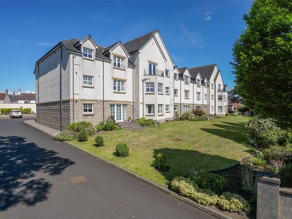 2 bed flat for sale in Carberry Court, Leven KY8, £170,000 Zoopla