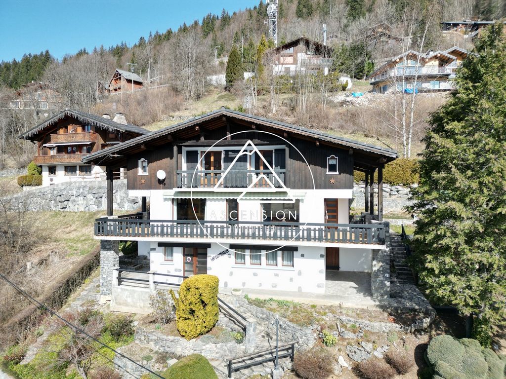 4 bed chalet for sale in Morzine, HauteSavoie, RhôneAlpes, France, £