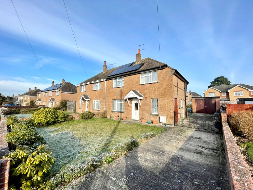 3 bed semidetached house for sale in Pinewood Road, Upton, Poole BH16