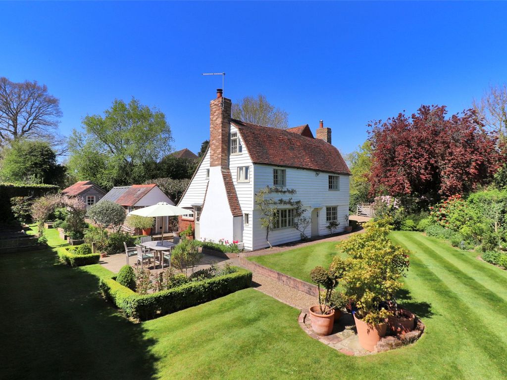 4 bed detached house for sale in Tibbs Court Lane, Matfield, Tonbridge