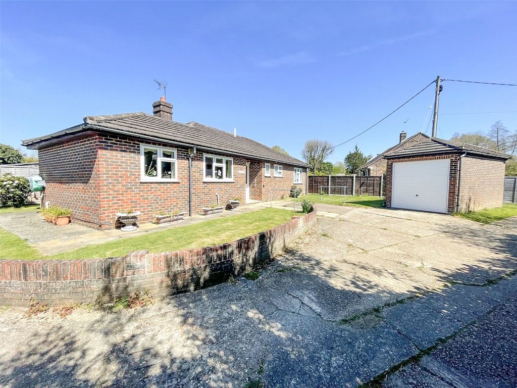 3 bed bungalow for sale in Mill Road, Liss, Hampshire GU33 Zoopla