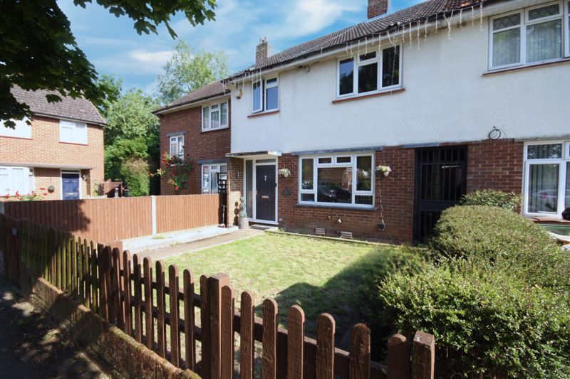 3 bed terraced house for sale in Rushdene Crescent, Northolt UB5 Zoopla