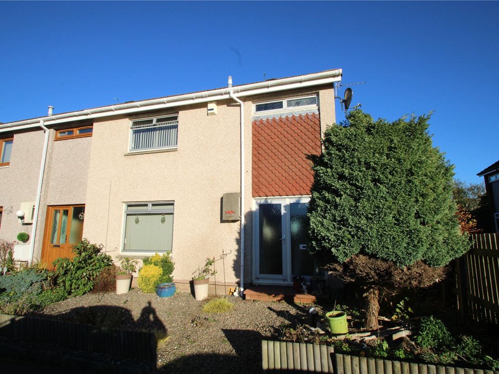 3 bed end terrace house for sale in Church Lane, Kinglassie, Lochgelly