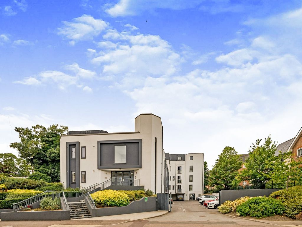 1 bed flat for sale in Walton Street, Aylesbury HP21 Zoopla