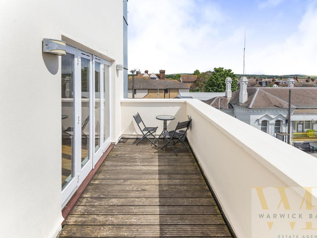 2 bed flat for sale in Brunswick Road, ShorehamBySea BN43 Zoopla