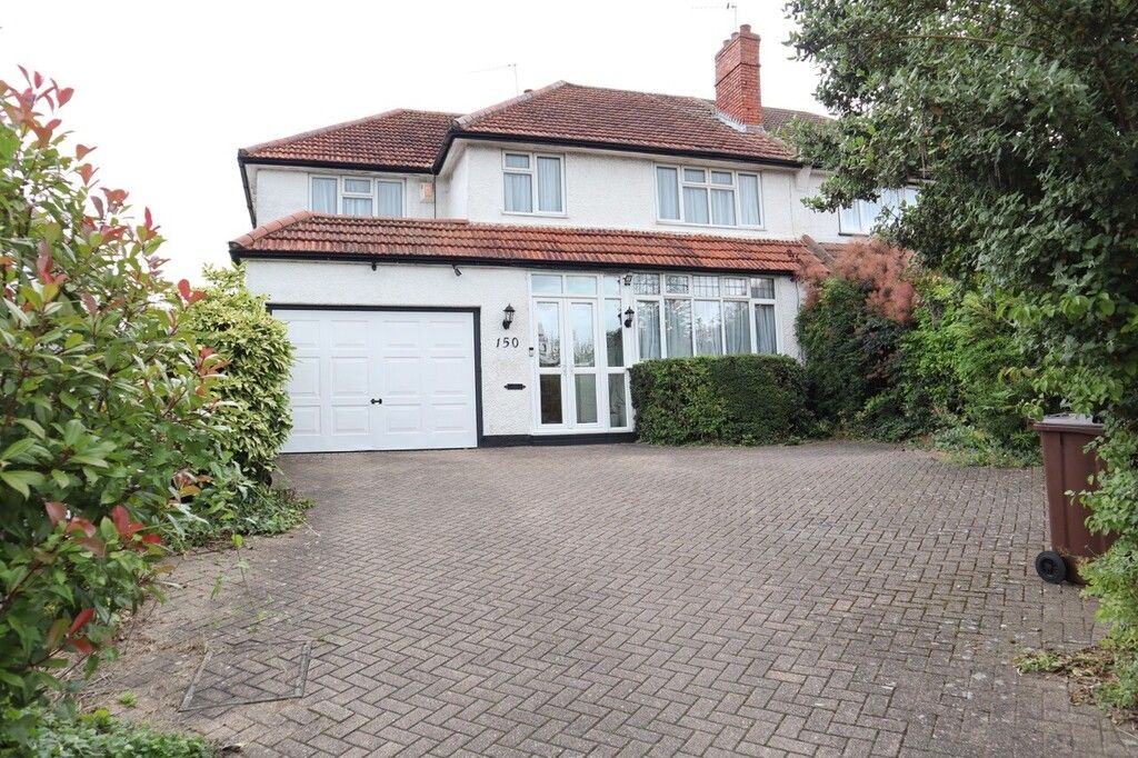 4 bed semidetached house for sale in Farley Road, Selsdon, South