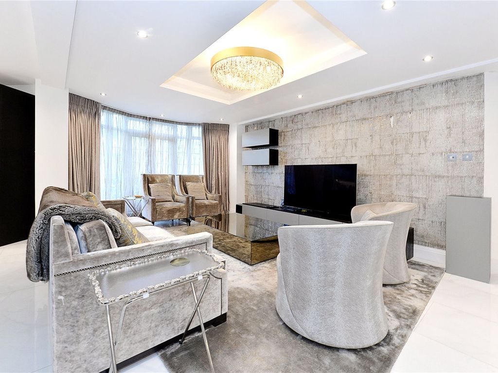 Berkeley Court, Marylebone Road, London NW1