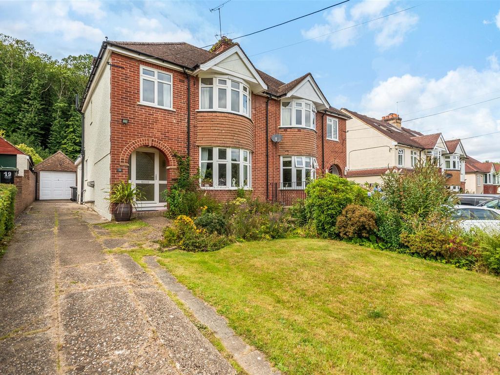 3 bed semidetached house for sale in Upper Spring Lane, Ightham