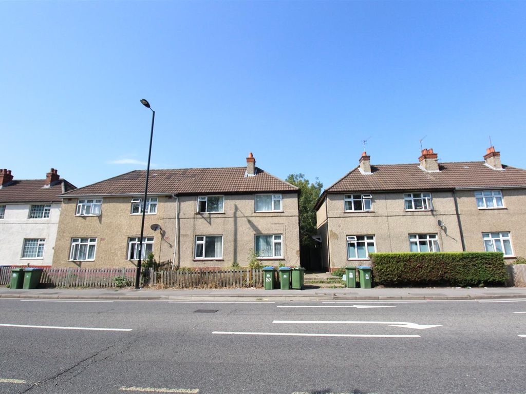 4 bed semidetached house to rent in Burgess Road, Southampton SO16