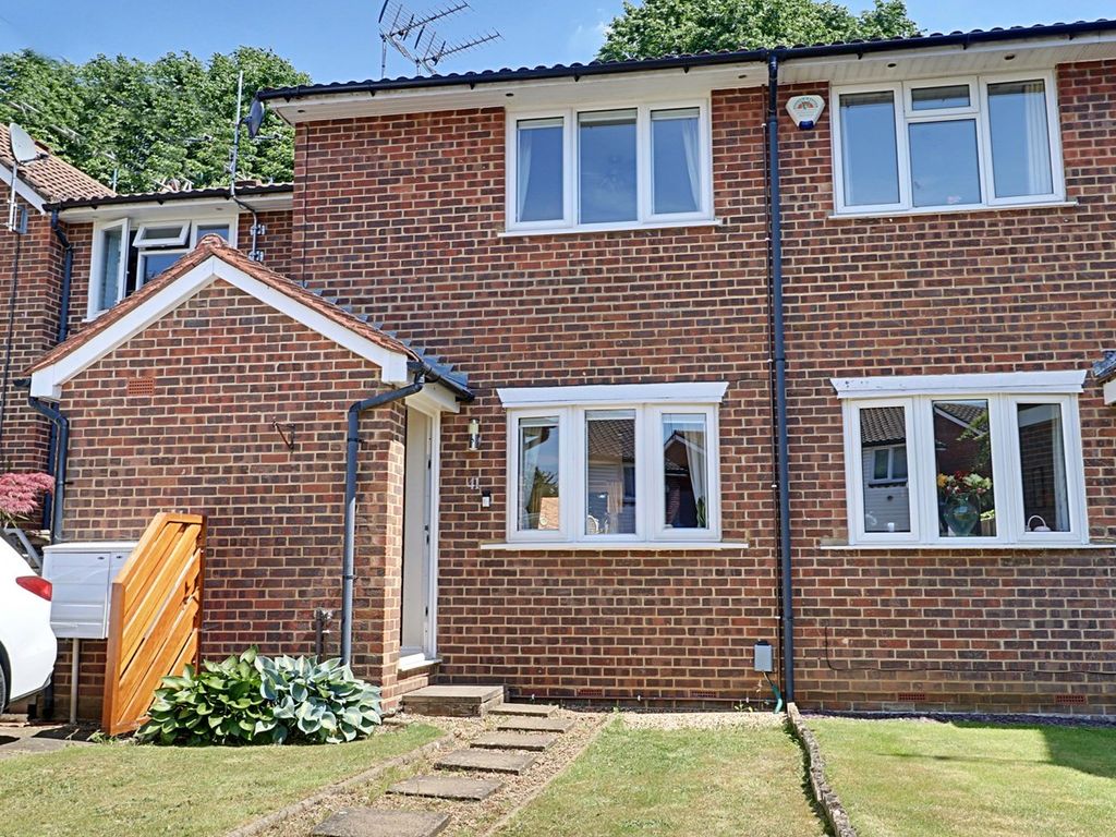 2 bed terraced house for sale in Ladywell Prospect, Sawbridgeworth CM21 Zoopla