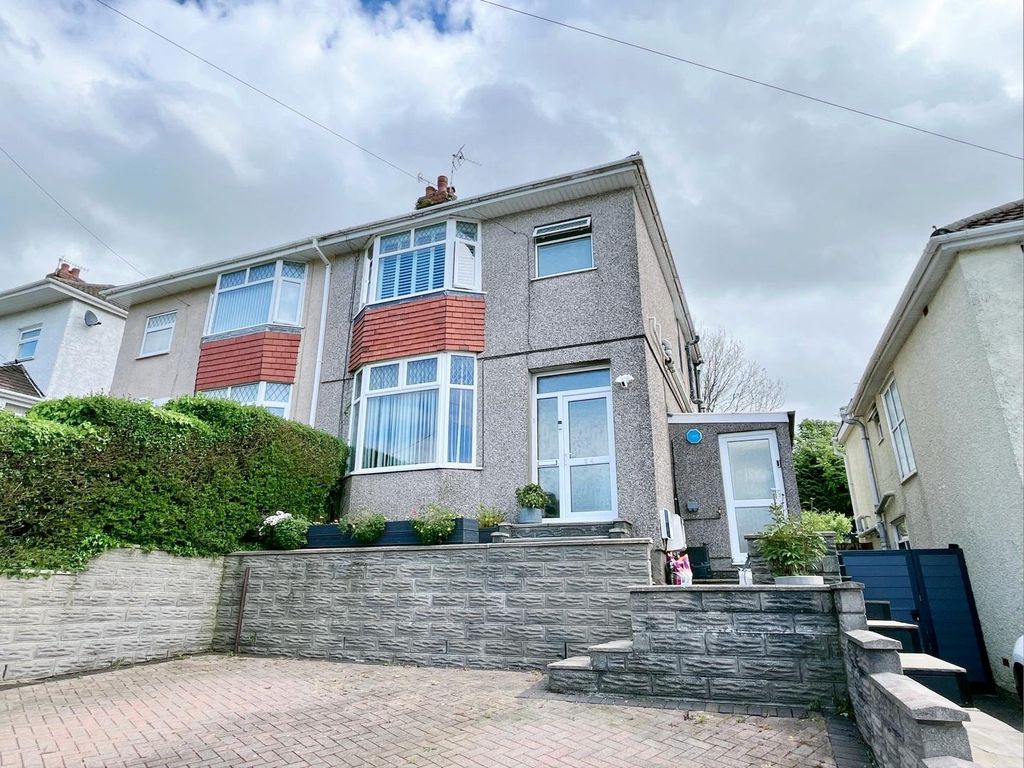 3 bed semidetached house for sale in Goetre Fawr Road, Killay, Swansea