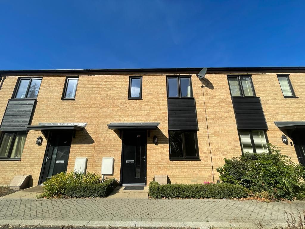 2 bed property to rent in Hirschield Drive, Leybourne, West Malling