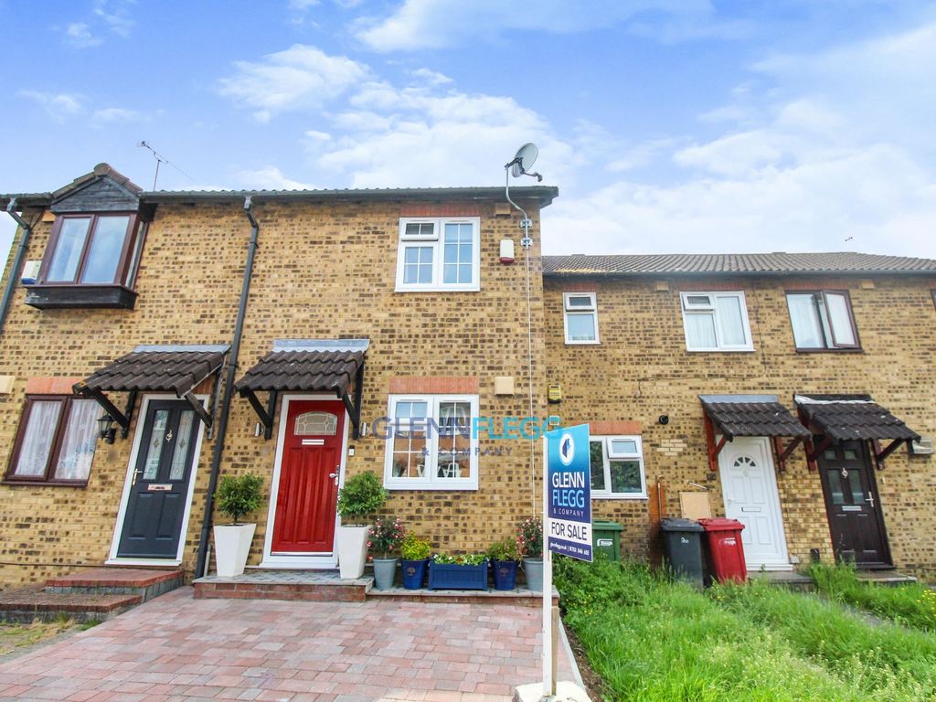 2 bed terraced house for sale in Haig Drive, Cippenham, Slough SL1 Zoopla