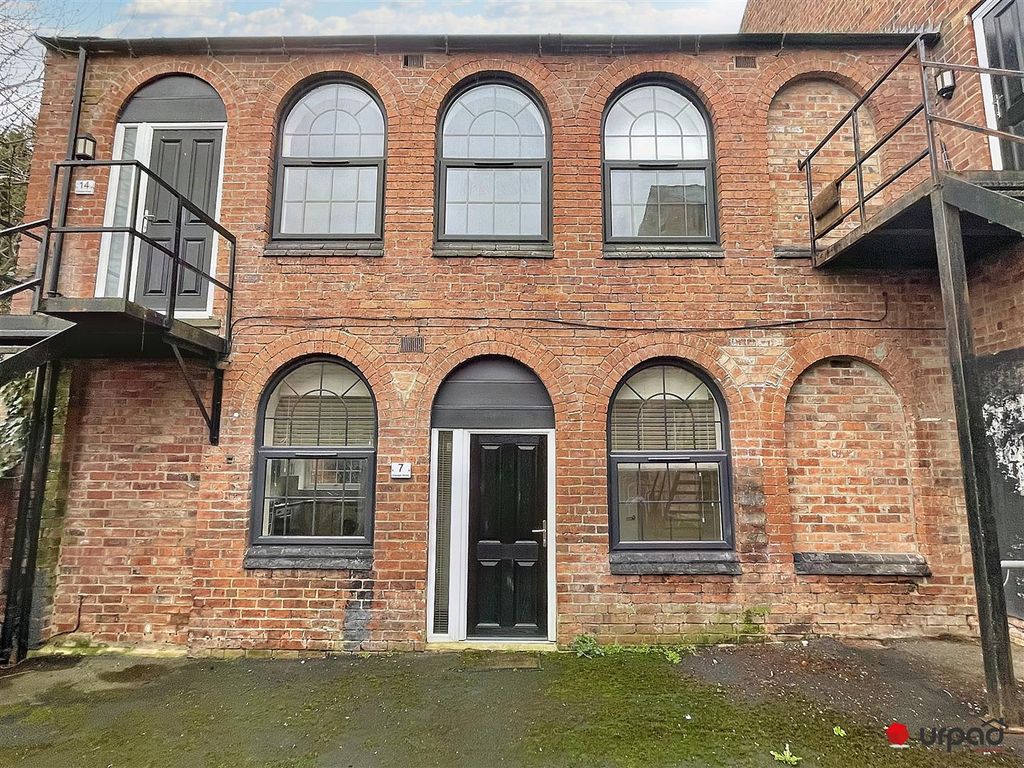 2 bed flat to rent in Erewash Works, Wood Street, Ilkeston DE7, £650