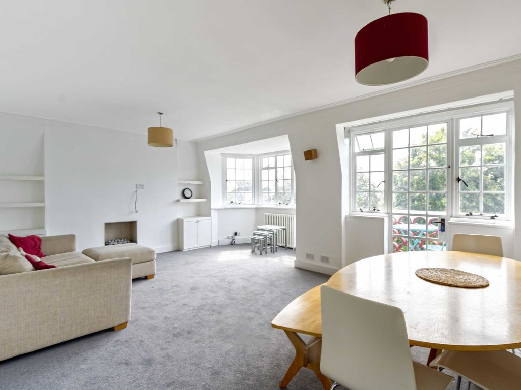 3 bed flat to rent in Ealing Village, London W5, £2,197 pcm Zoopla