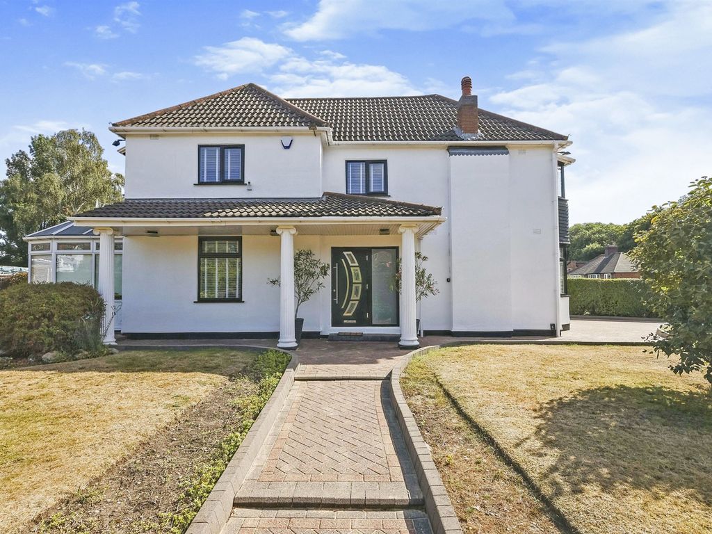 4 bed detached house for sale in Welford Road, Sutton Coldfield B73