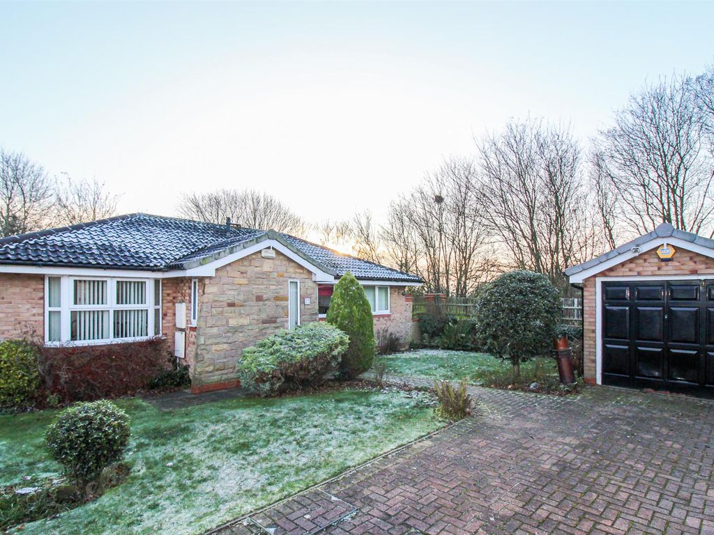 3 bed detached bungalow for sale in Kingsmead, Ossett WF5 Zoopla