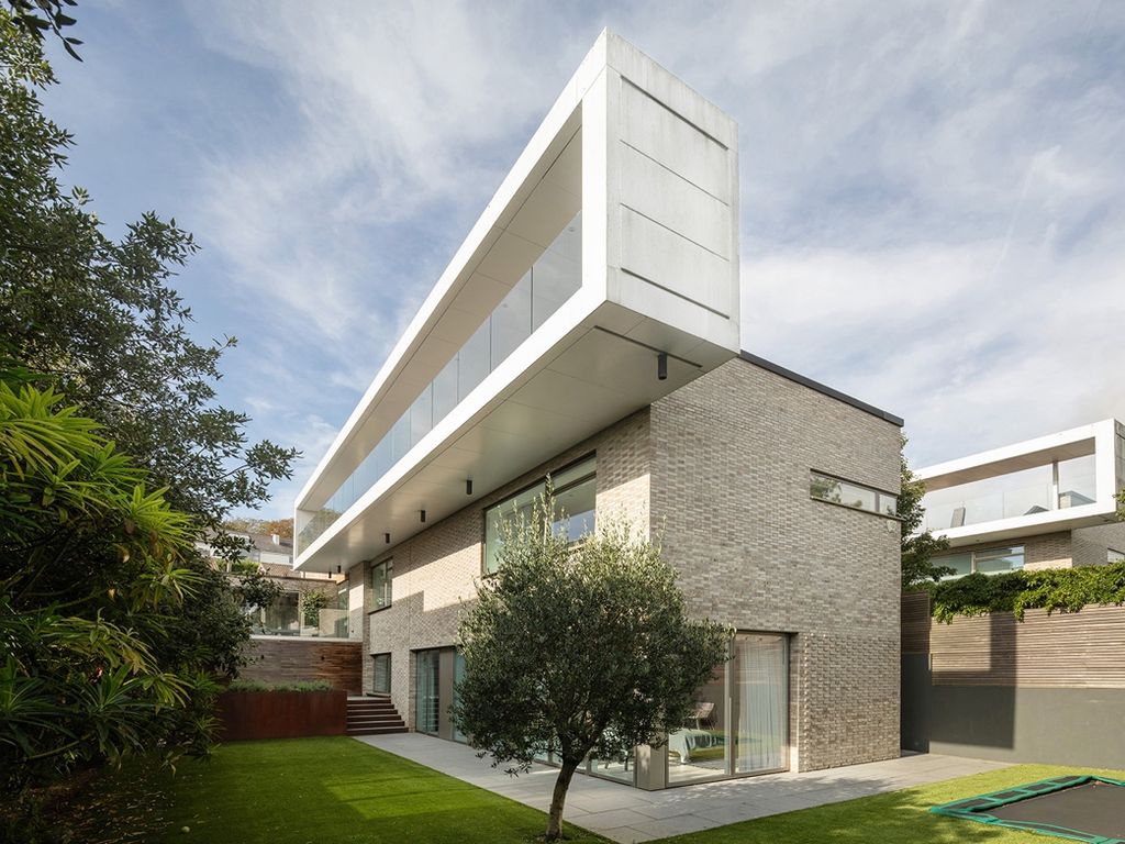 5 bed detached house for sale in Withdean Road, Brighton, East Sussex