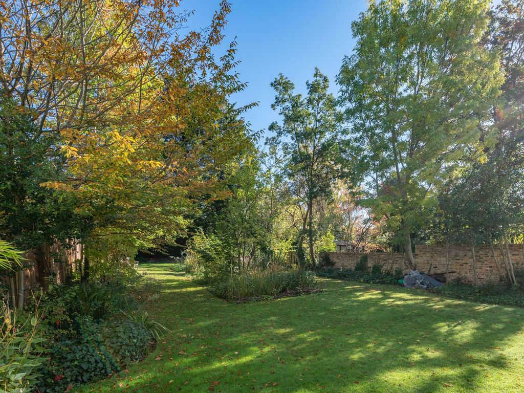 2 bed flat for sale in Lee Road, Blackheath, London SE3 Zoopla