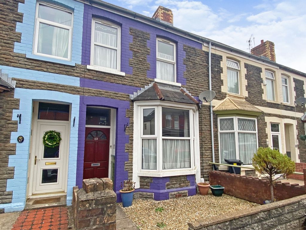 3 bed terraced house for sale in TyMawr Road, Llandaff North, Cardiff