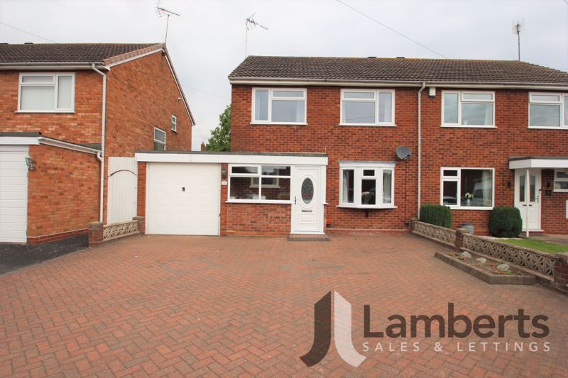 3 bed semidetached house for sale in Badbury Close, Studley B80 Zoopla