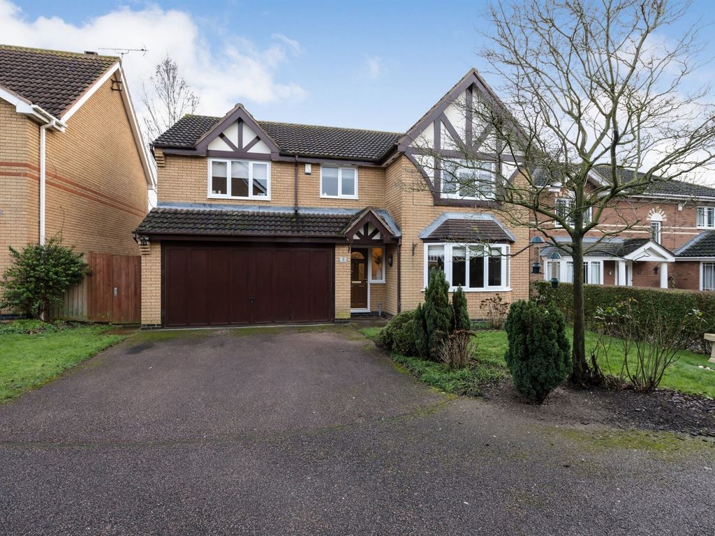 4 bed detached house for sale in Ashpole Spinney, Northampton NN4 - Zoopla
