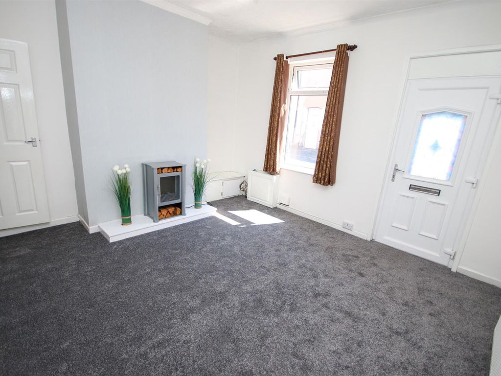 2 bed terraced house to rent in Platt Street, Leigh WN7 Zoopla
