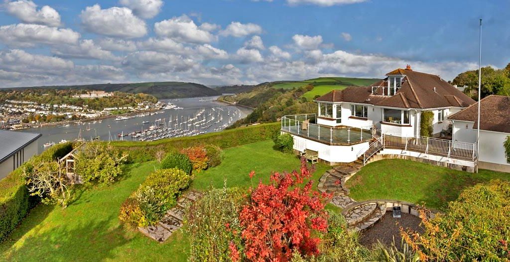 4 bed detached house for sale in Redoubt Hill, Kingswear, Dartmouth, Devon TQ6 Zoopla