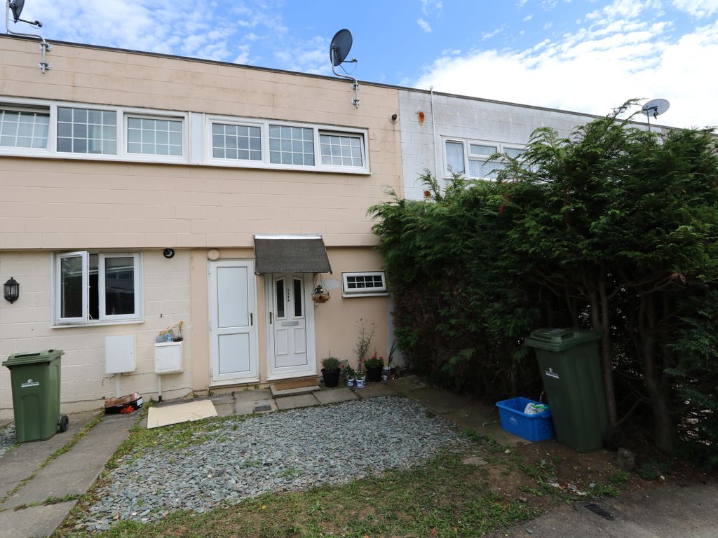 2 bed terraced house for sale in Rochfords, Coffee Hall, Milton Keynes