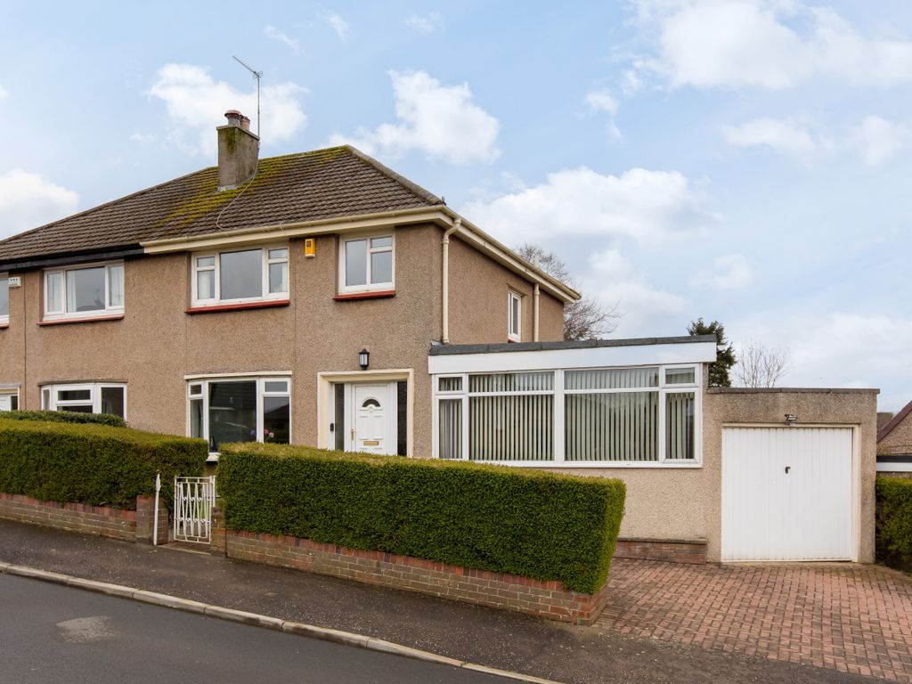 4 bed semidetached house for sale in Swanston Grove, Fairmilehead