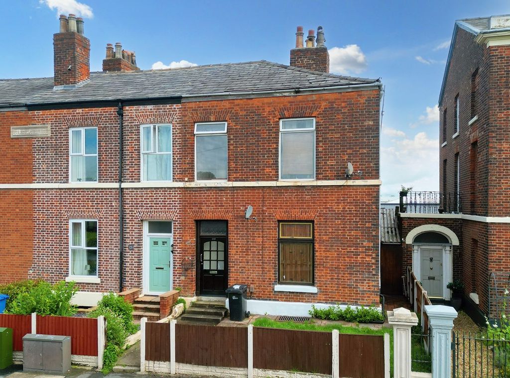 4 bed end terrace house for sale in Bewsey Road, Warrington WA5, £