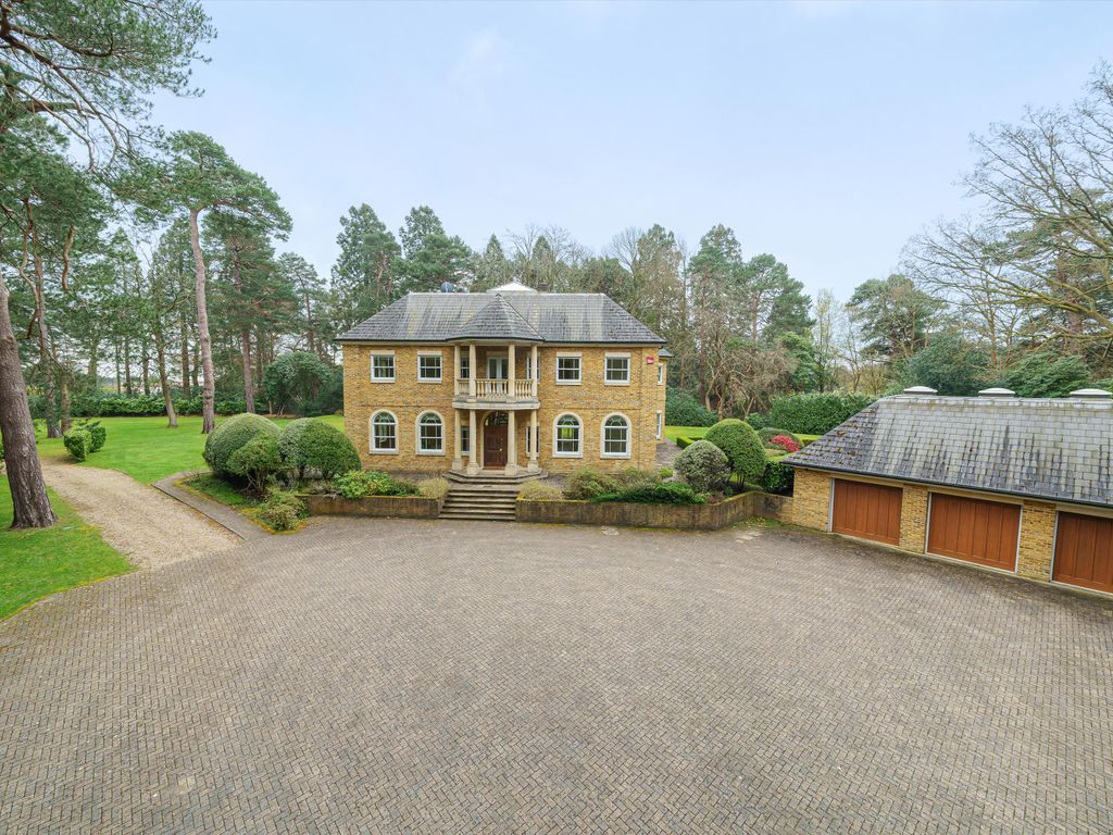 7 bed detached house to rent in Swinley Road, Ascot, Berkshire SL5 Zoopla