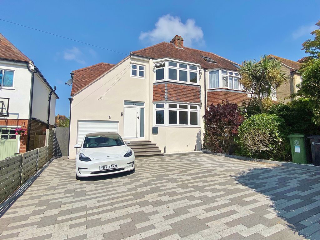 4 bed semidetached house for sale in Brecon Avenue, Drayton