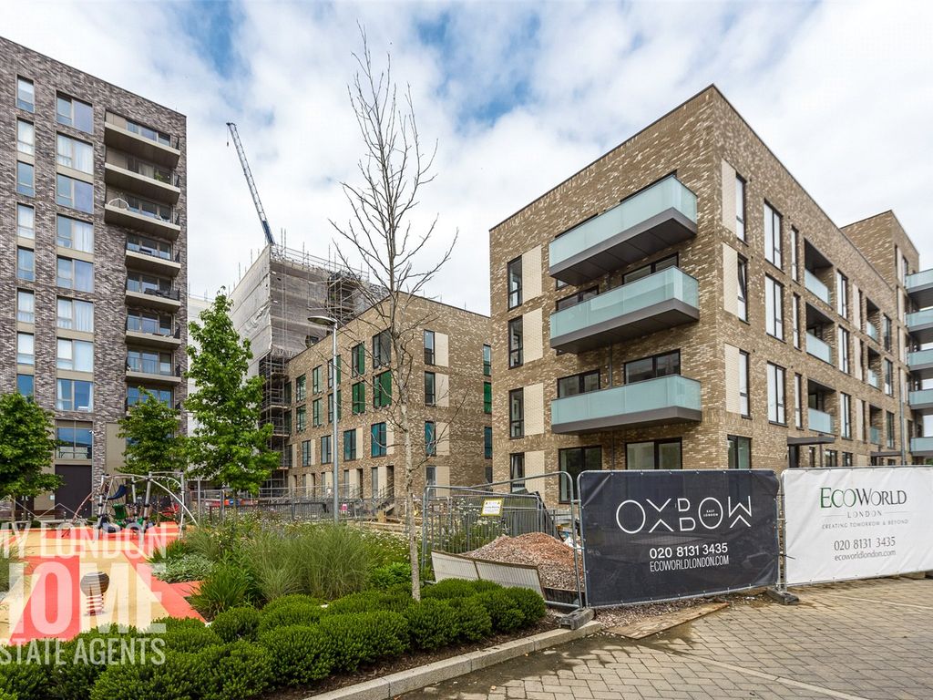 Johanna Court Aberfeldy New Village Oxbow E14