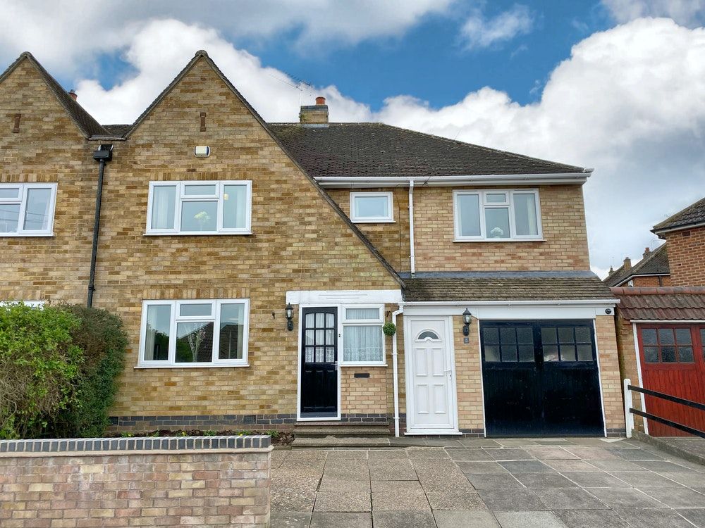 4 bed semidetached house for sale in Sedgefield Drive, Thurnby