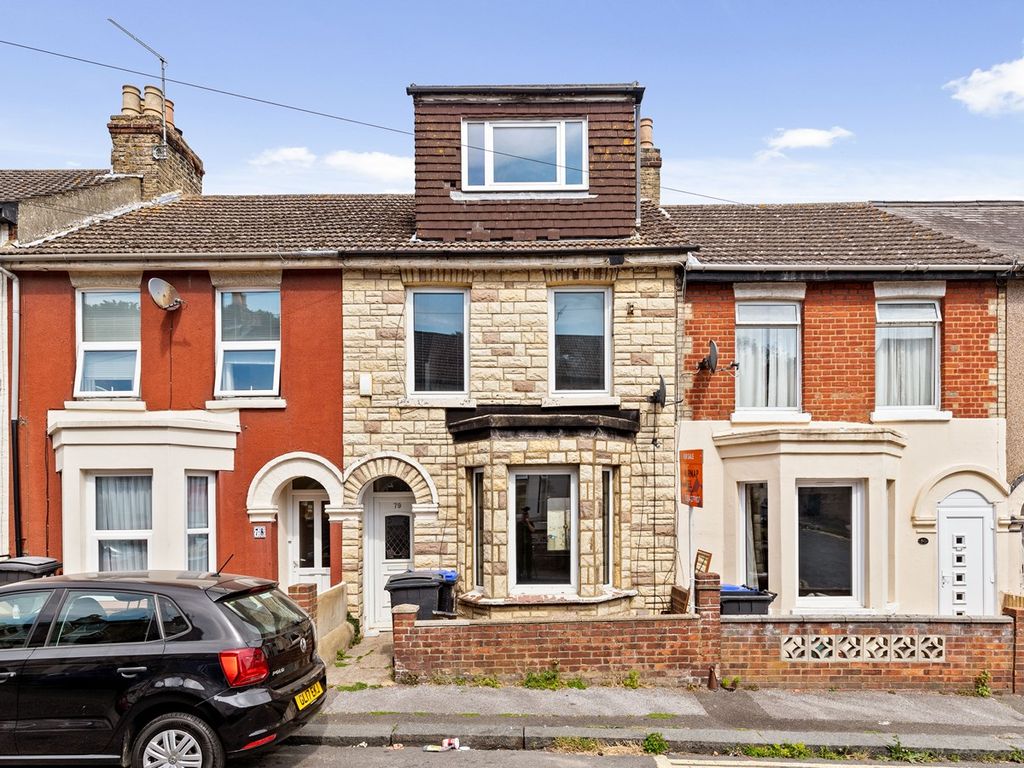 4 bed terraced house for sale in Oswald Road, Dover CT17 Zoopla