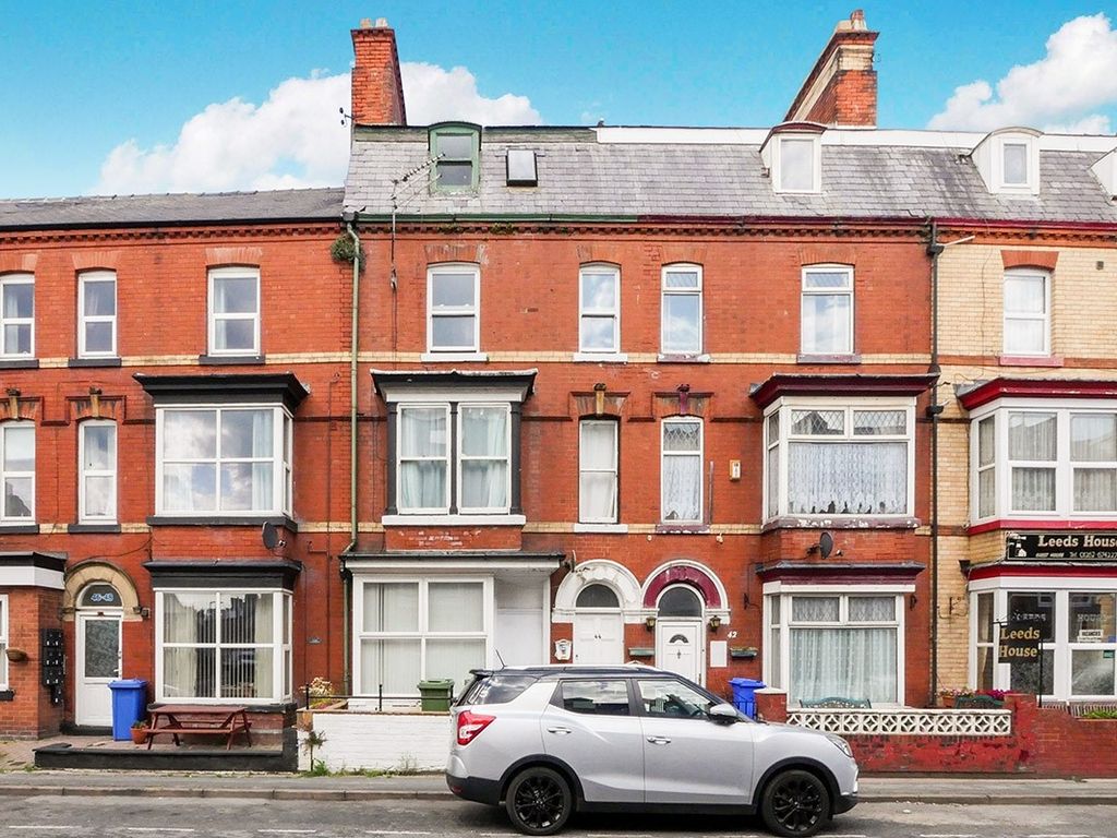 1 bed flat to rent in Windsor Crescent, Bridlington, North Humberside