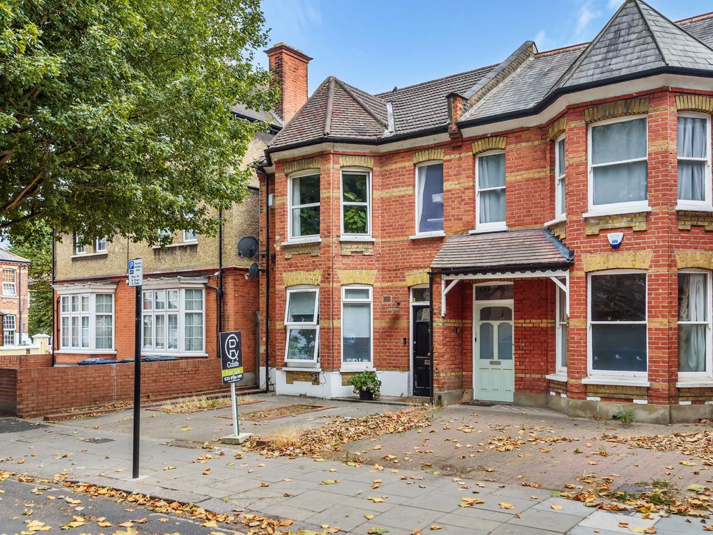 4 bed semidetached house for sale in St. James Avenue, London W13 Zoopla
