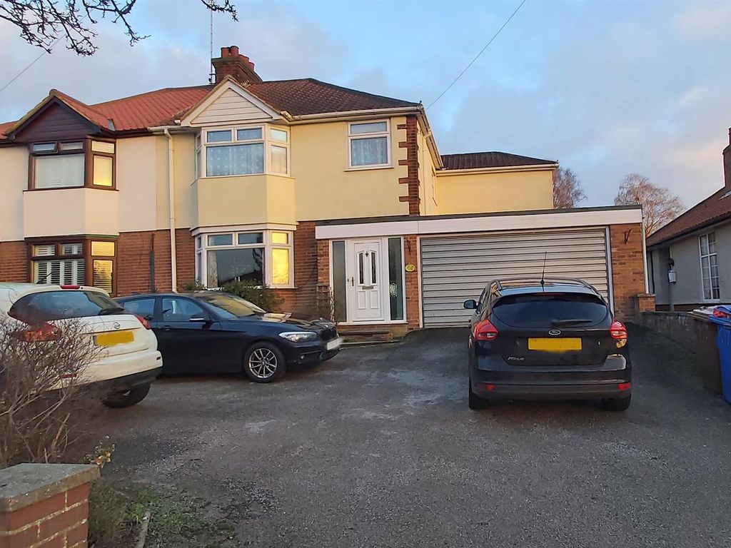 4 bed semidetached house for sale in Bixley Road, Ipswich IP3 Zoopla