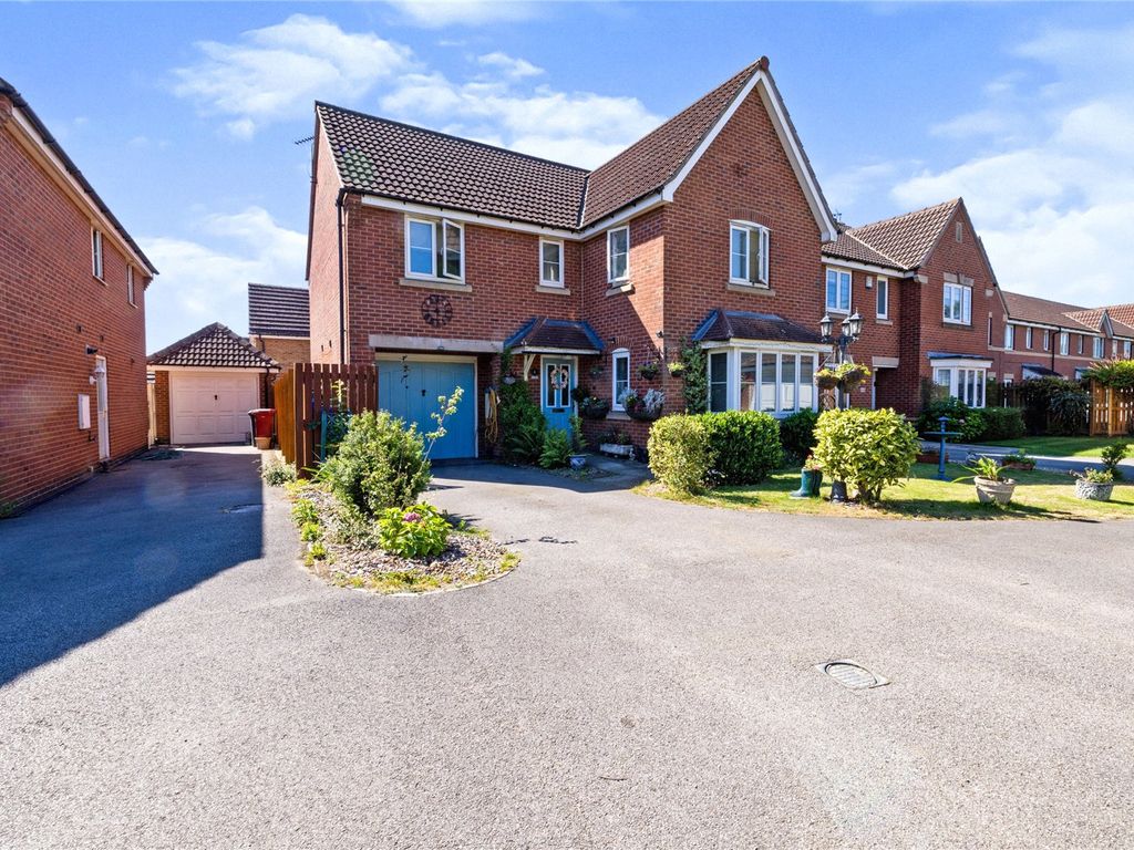 4 bed detached house for sale in Wilkinson Way, Scunthorpe