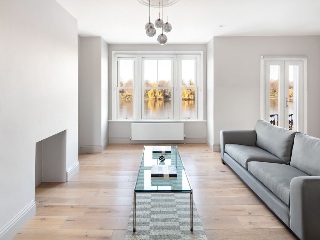 3 bed flat to rent in Lonsdale Road, Barnes SW13 Zoopla